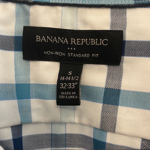 Banana Republic No Iron Plaid Dress Shirt - Picture 2 of 3